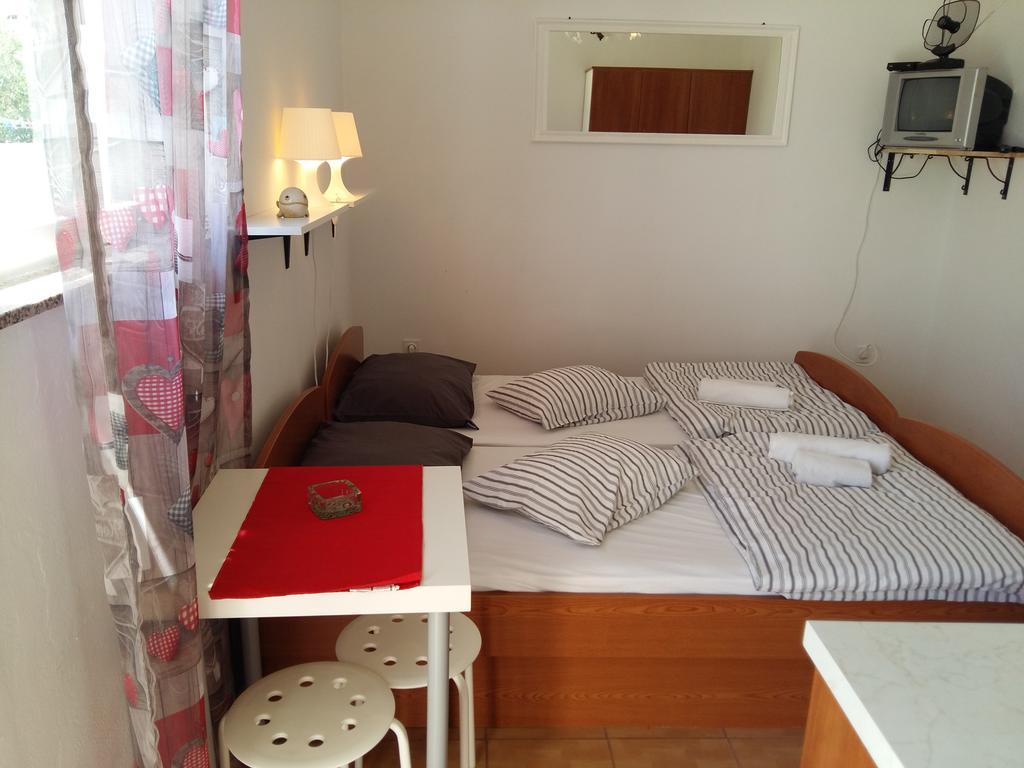 Apartments Marko 브르시 외부 사진
