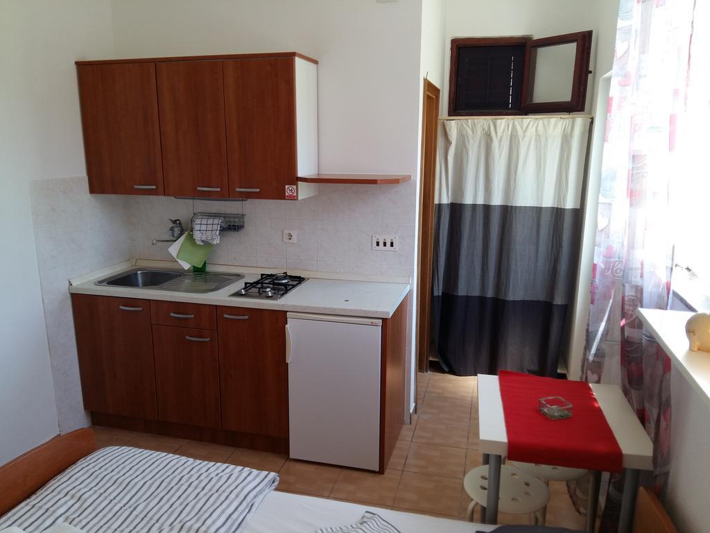 Apartments Marko 브르시 외부 사진