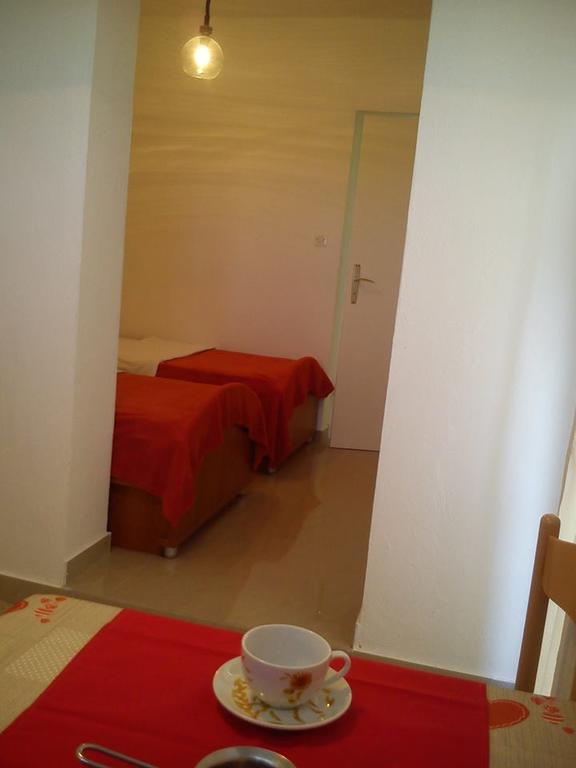 Apartments Marko 브르시 외부 사진